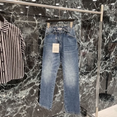 Chanel Jeans